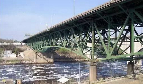 I-35W Bridge